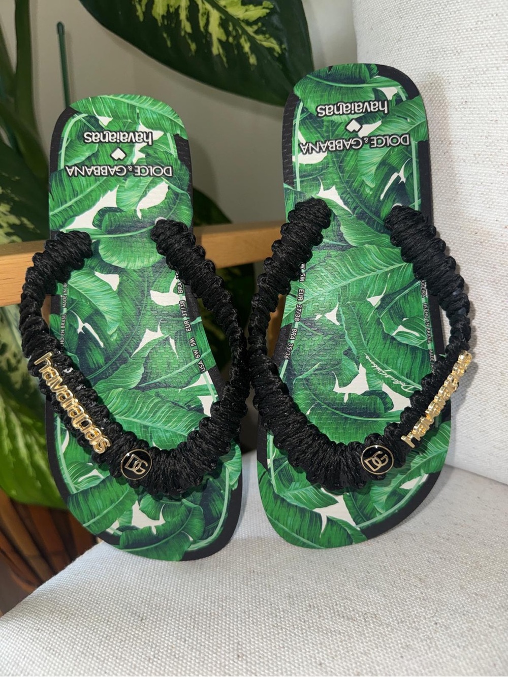 Dolce & Gabbana Floral Strappy Green Leaf-Print Footbed Sandals Women’s Size 6